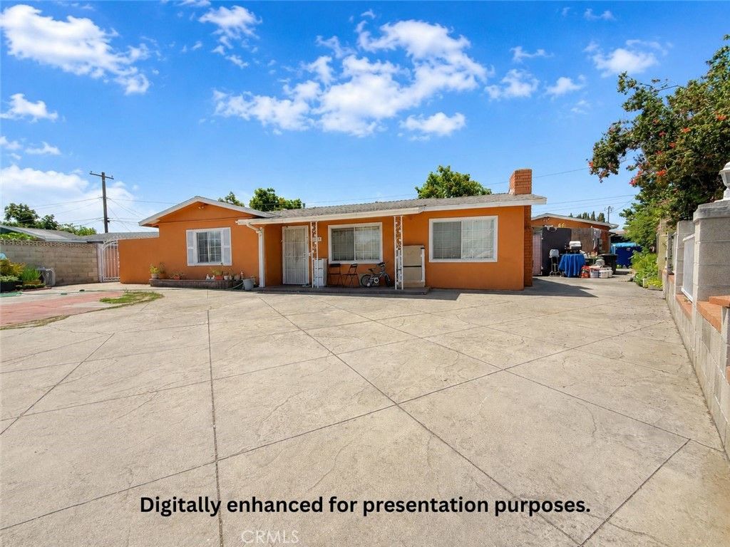4728 W Henderson Pl, Santa Ana, CA 92704 — exterior