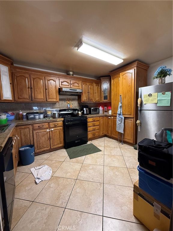 4728 W Henderson Pl, Santa Ana, CA 92704 — photo 5
