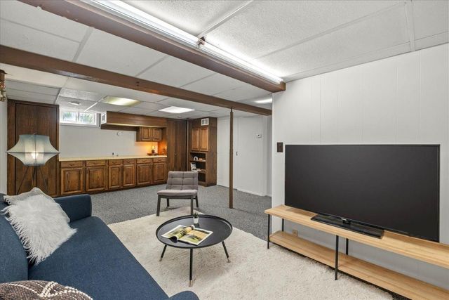 3208 46th Avenue S, Minneapolis, MN 55406