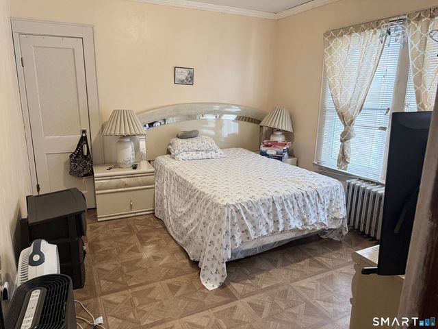 72 Brainard Street, New London, CT 06320