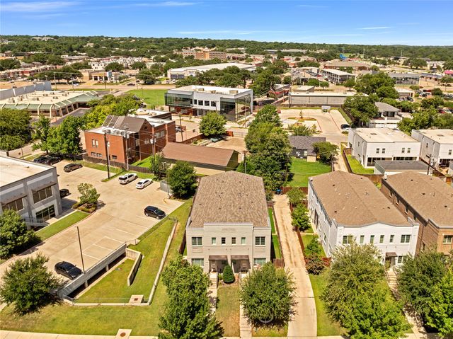 228 Wimberly Street, Fort Worth, TX 76107