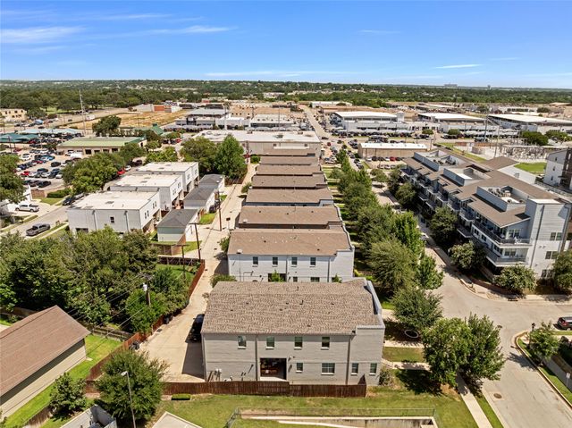 228 Wimberly Street, Fort Worth, TX 76107