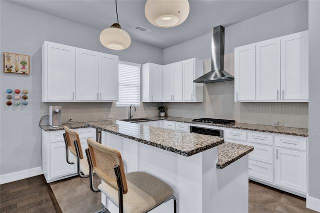 228 Wimberly Street, Fort Worth, TX 76107