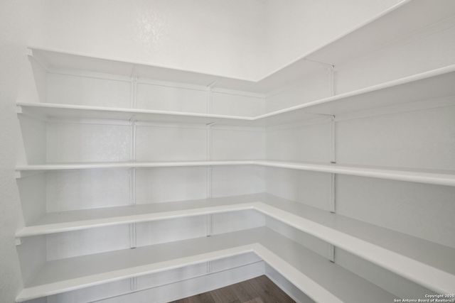 9322 Quail Crest Drive, Schertz, TX 78154