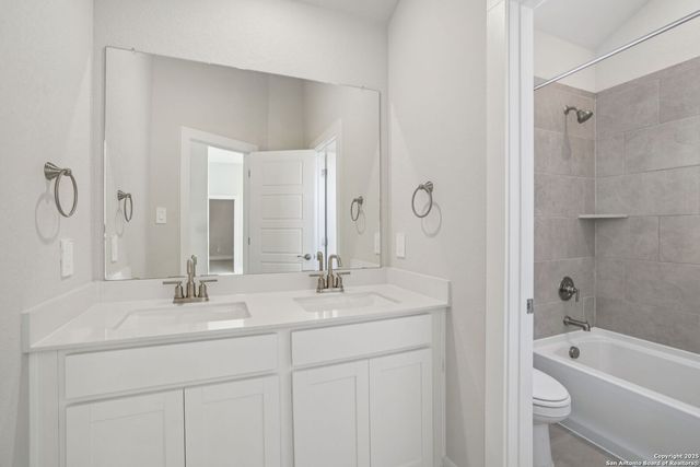 9322 Quail Crest Drive, Schertz, TX 78154