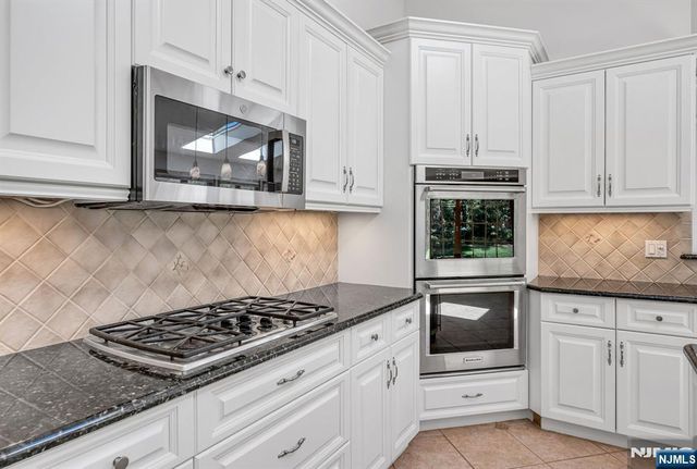 309 South Drive, Paramus, NJ 07652