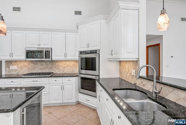 309 South Drive, Paramus, NJ 07652