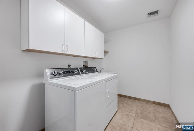 309 South Drive, Paramus, NJ 07652