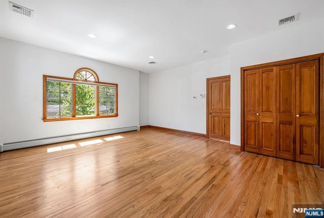 309 South Drive, Paramus, NJ 07652