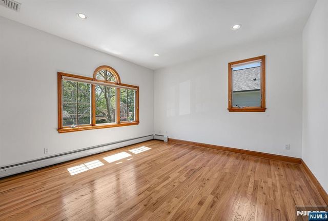 309 South Drive, Paramus, NJ 07652