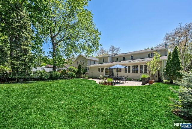 309 South Drive, Paramus, NJ 07652