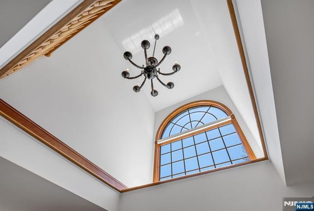 309 South Drive, Paramus, NJ 07652