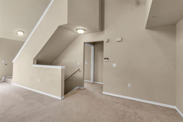 5511 ROSEHILL ROAD 203, Sarasota, FL 34233