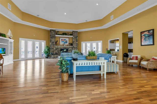 5511 ROSEHILL ROAD 203, Sarasota, FL 34233