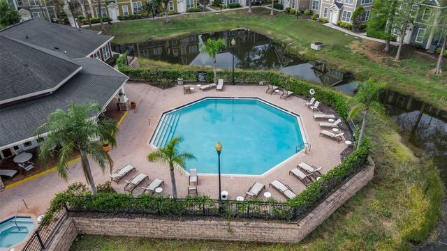 5511 ROSEHILL ROAD 203, Sarasota, FL 34233