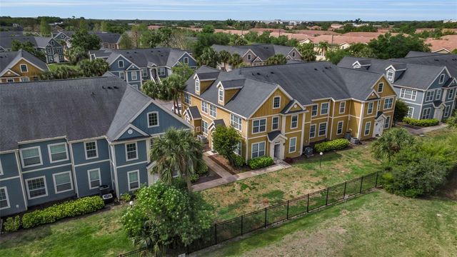 5511 ROSEHILL ROAD 203, Sarasota, FL 34233