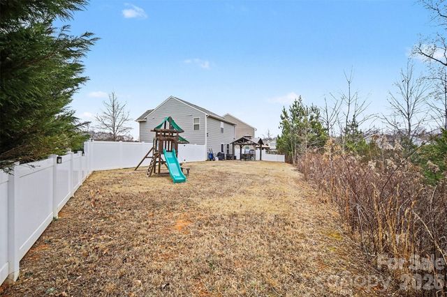 3874 Streamside Drive, Gastonia, NC 28056