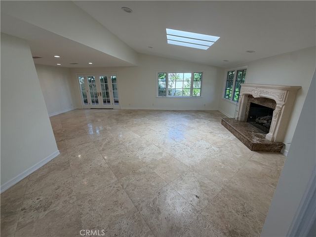 16545 Park Lane CIR, Los Angeles, CA 90049