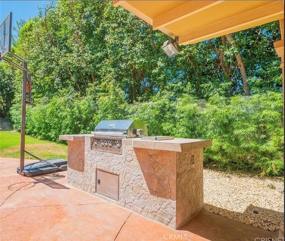 16545 Park Lane CIR, Los Angeles, CA 90049