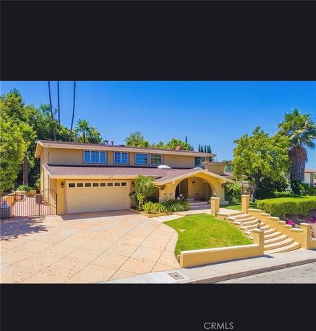16545 Park Lane CIR, Los Angeles, CA 90049