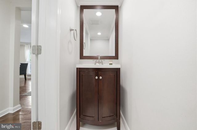 7402 COLTON LN, Manassas, VA 20109