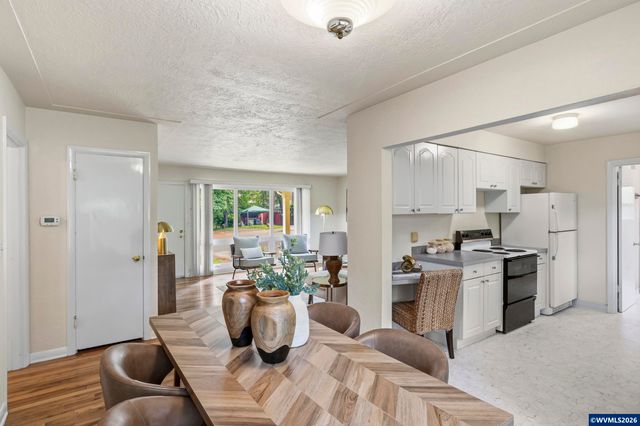 755 Vista Av SE, Salem, OR 97302