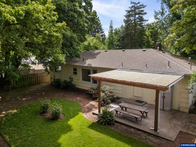 755 Vista Av SE, Salem, OR 97302