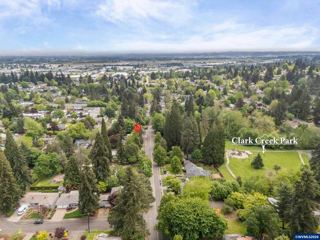 755 Vista Av SE, Salem, OR 97302