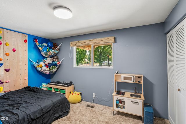 155 Westwood Drive, Grants Pass, OR 97527