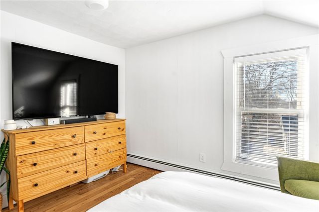 34 Read Avenue, Barrington, RI 02806