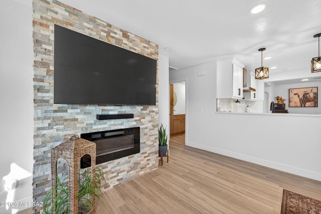 3681 W Potvin Lane, Tucson, AZ 85742