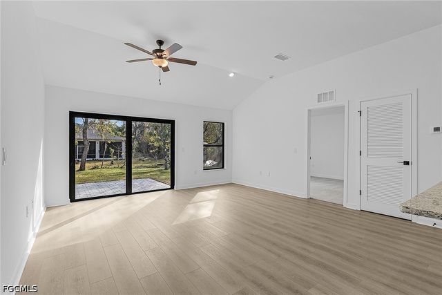 1909 NW 27th ST, Cape Coral, FL 33993