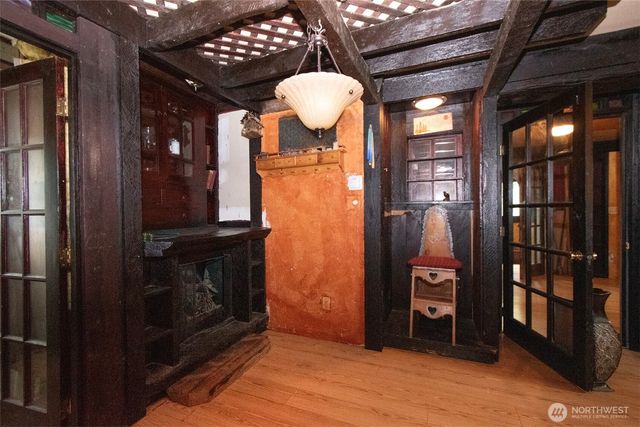 3951 S TYLER Road, Port Angeles, WA 98363