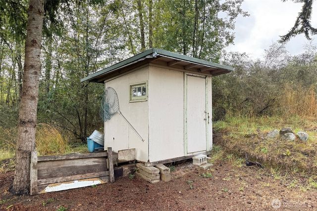 3951 S TYLER Road, Port Angeles, WA 98363