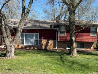 103 ORR Avenue, Pekin, IL 61554