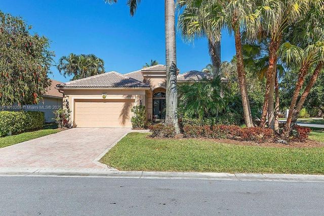 8155 Cypress Point Rd, West Palm Beach, FL 33412