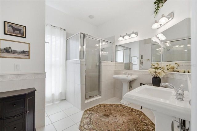 2004 RUSSELL DRIVE, Tampa, FL 33618