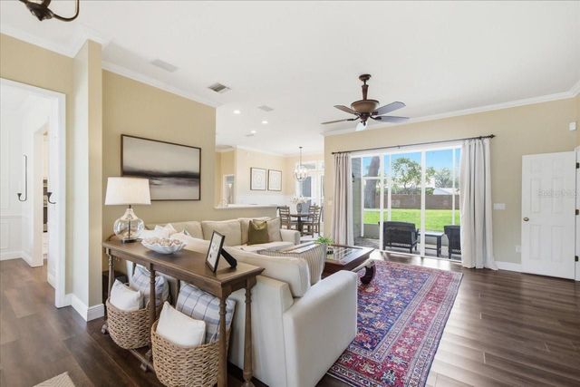 2004 RUSSELL DRIVE, Tampa, FL 33618