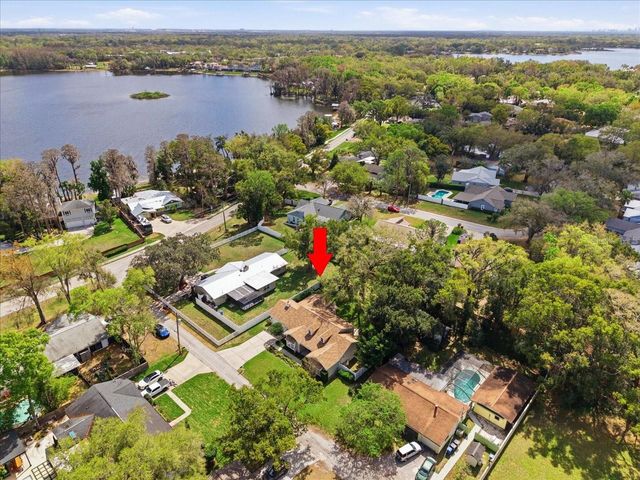 2004 RUSSELL DRIVE, Tampa, FL 33618