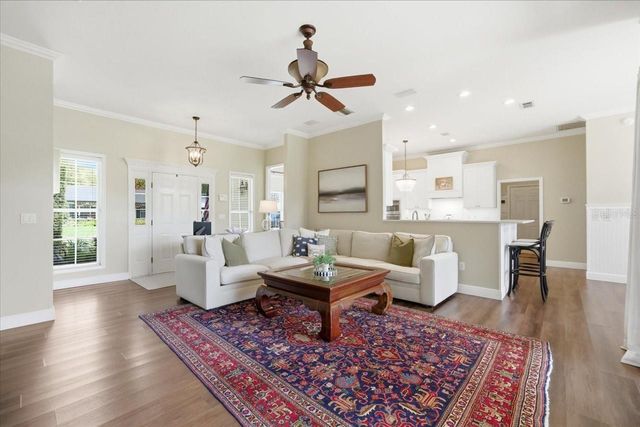 2004 RUSSELL DRIVE, Tampa, FL 33618