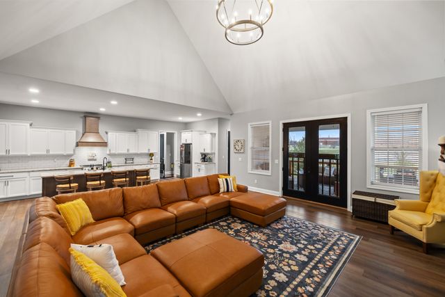 179 Village Park Drive, Georgetown, KY 40324