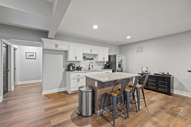 179 Village Park Drive, Georgetown, KY 40324