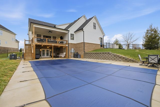 179 Village Park Drive, Georgetown, KY 40324