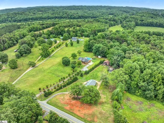 635 Dacusville Road, Marietta, SC 29661