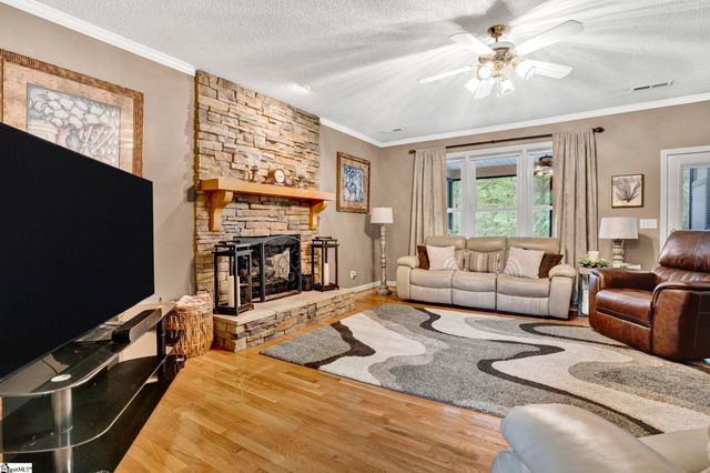 635 Dacusville Road, Marietta, SC 29661