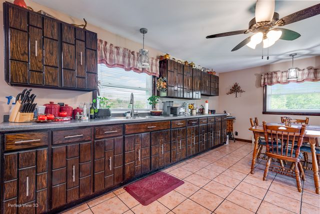 34908 S State Route 129, Braceville, IL 60407