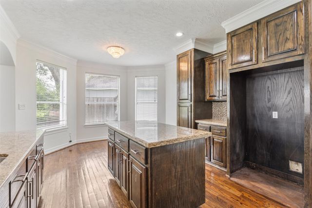 18338 Langsbury Drive, Houston, TX 77084