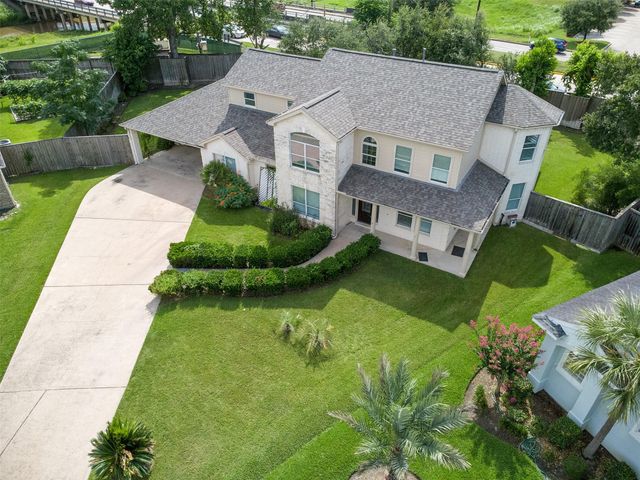 18338 Langsbury Drive, Houston, TX 77084
