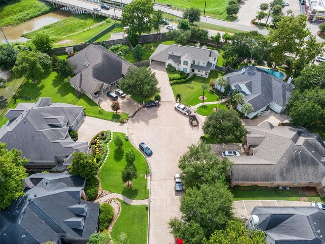 18338 Langsbury Drive, Houston, TX 77084