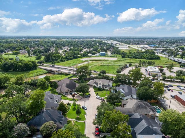 18338 Langsbury Drive, Houston, TX 77084